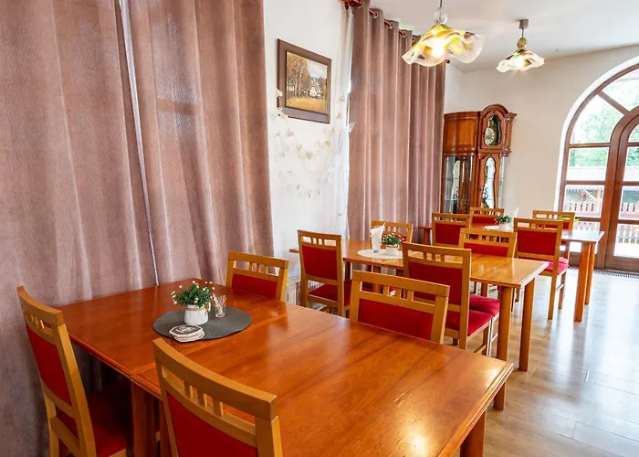 Penzion Karlov Gasthof 3*