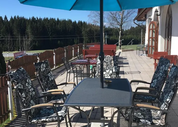 Gasthof Penzion Karlov Karlov (Pardubice)